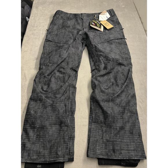 Burton AK Gore-Tex Swash Pants Mens XL Black White Offset Snowboard Waterproof - Picture 1 of 11